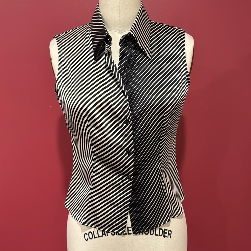 Vertigo Cropped 100% French Silk Sleeveless Cream and Black Stripe Top-Size S